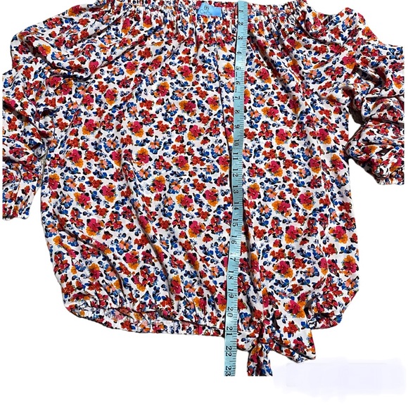 CeCe Floral Off Shoulder Ruffle Sleeve Top Size Small - Picture 7 of 8